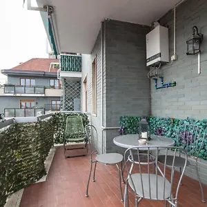 Pasteur Modern With Terrace! , Milano Italia